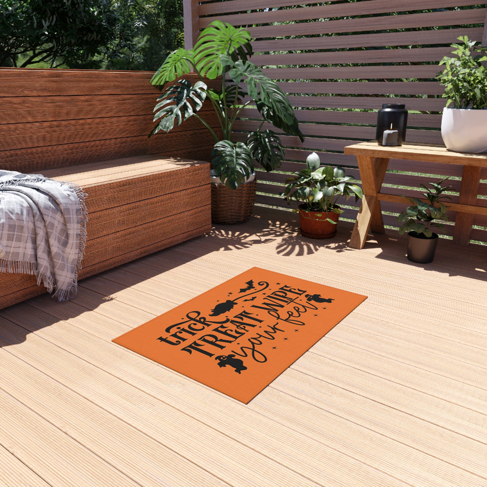 Trick Or Treat Wipe Your Feet Outdoor Rug